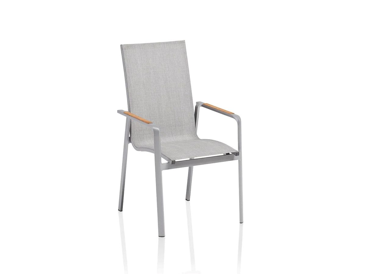 Diamond High back záhradná jedálenská stolička s teakovými podrúčkami svetlo sivá